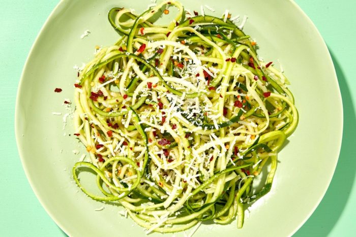 sayuran microgreen menjadi pasta